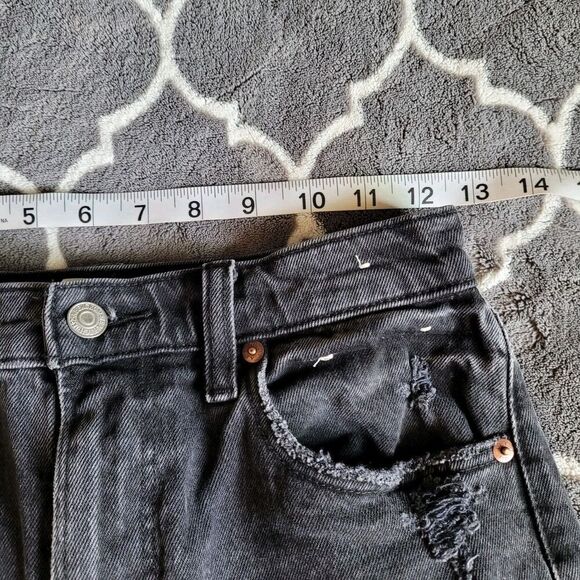Abercrombie & Fitch The 90s Straight Ultra High Rise Jean Sz 25 Black Distressed - Picture 3 of 8